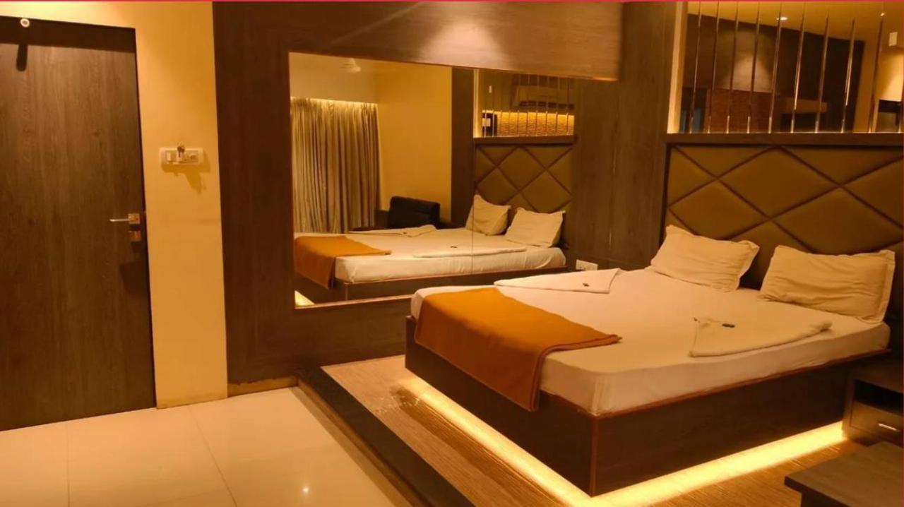 Sahara Lodging & Boarding Hotel Mira-Bhayandar Luaran gambar