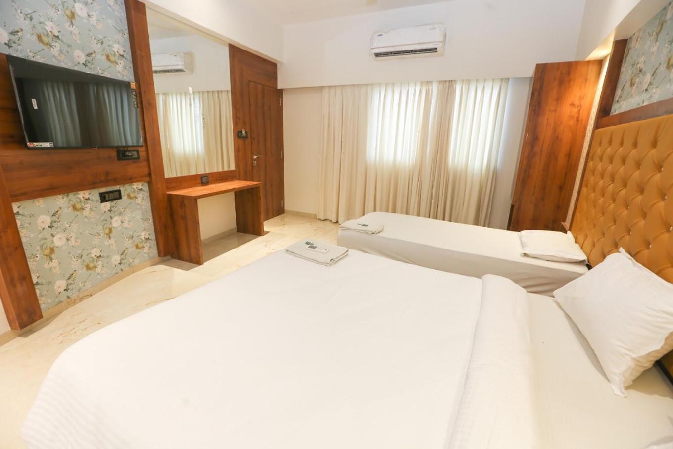 Sahara Lodging & Boarding Hotel Mira-Bhayandar Luaran gambar